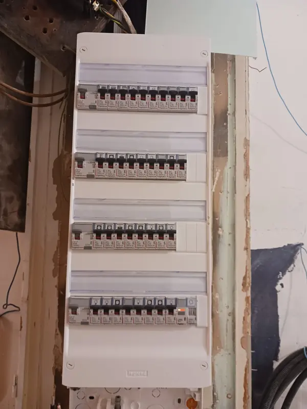 Tableau neuf posé — Sol-elec Services